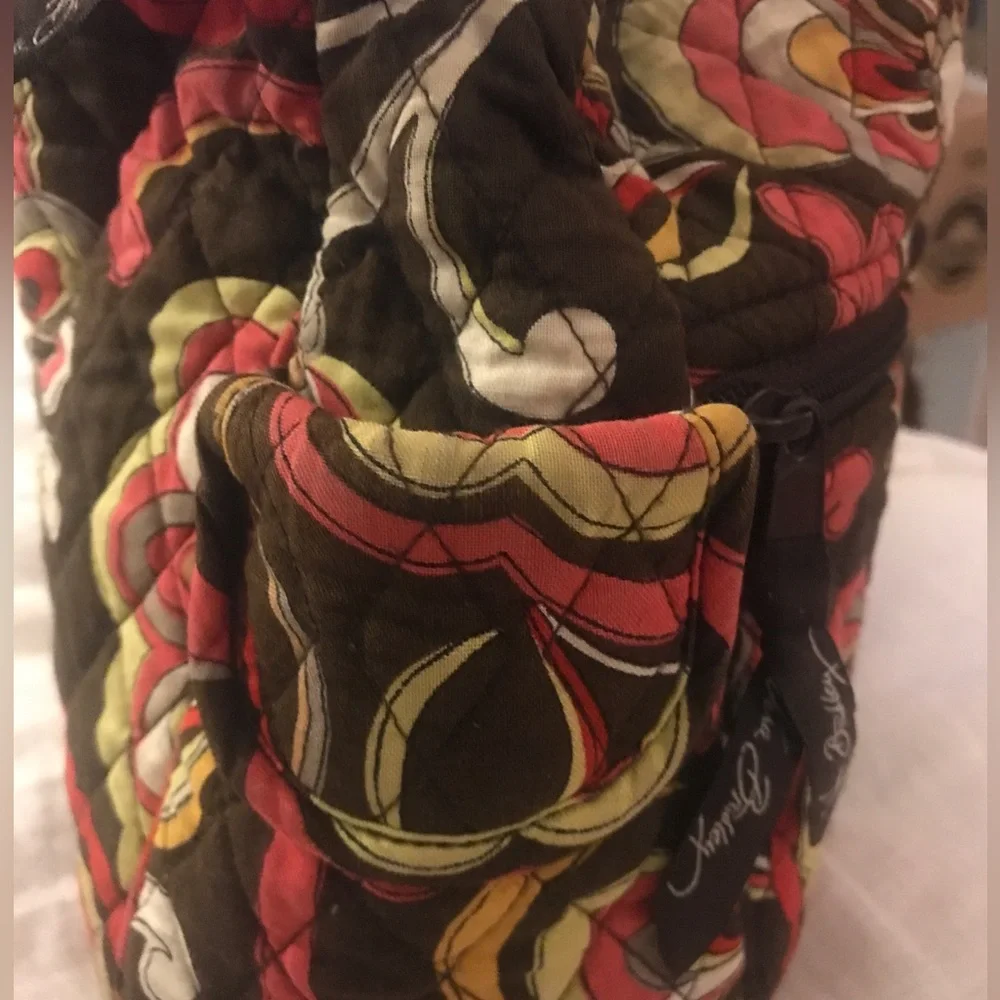 Vera Bradley Vintage On the Go Crossbody Bag in Puccini (Retired) - Picture 3 of 10